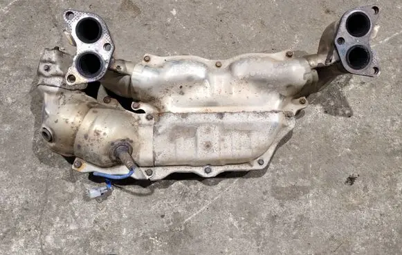 Exhaust manifold