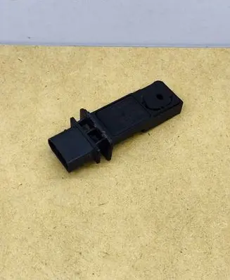 Mercedes-Benz E W211 Mass air flow meter A6420940148 0281002695 5610319