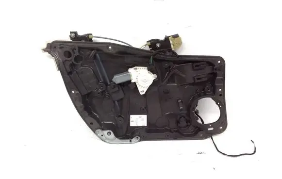 Mercedes-Benz CLA C117 X117 W117 Front door window regulator with motor A1237660022 A1177230114 A1175400805