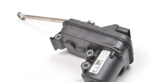 Nissan Qashqai J12 Turbo charger electric actuator 144101912R