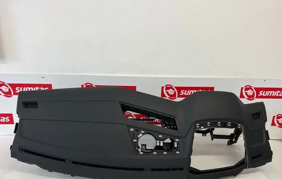 Volkswagen Touareg III Dashboard 761858296 L0280061