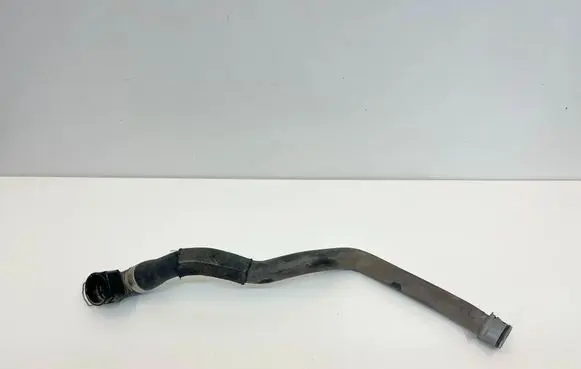 Mercedes-Benz SL R231 Engine coolant pipe/hose A2315011182 2315011182