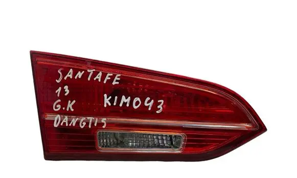 Hyundai Santa Fe Tailgate rear/tail lights 924052W0
