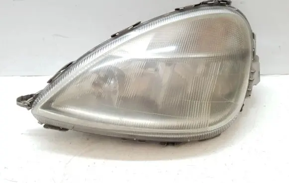Mercedes-Benz A W168 Headlight/headlamp 0301152201