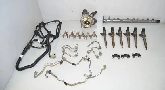 BMW 5 F10 F11 Fuel injection system set 7823395 13537823395 7823402