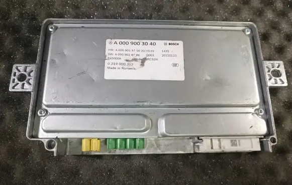 Mercedes-Benz E W213 Camera control unit module A0009003040