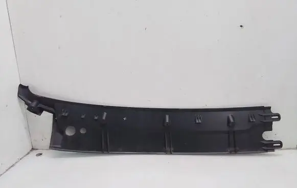 Iveco Daily 35.8 - 9 Wiper trim 504022284
