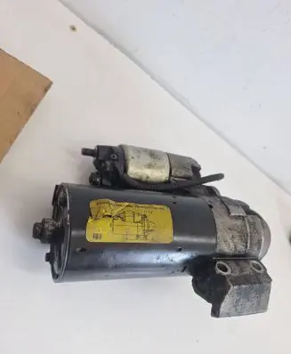 BMW 5 E60 E61 Starter motor 7802508