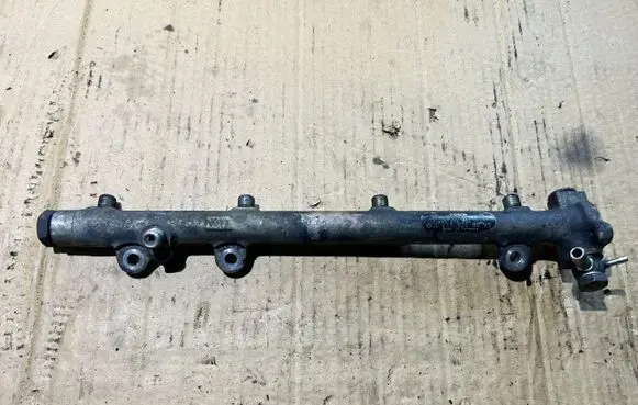 Mercedes-Benz CLK AMG A208 C208 Fuel main line pipe A6110700095