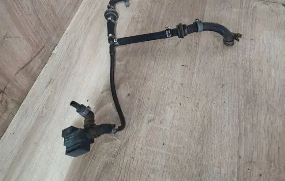 Volvo S40, V40 Turbo solenoid valve 9125243