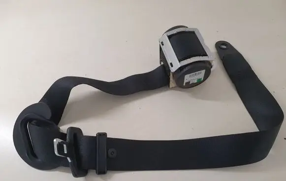 Mini Cooper Countryman R60 Front seatbelt 617059700C