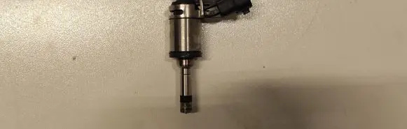Hyundai Tucson IV NX4 Fuel injector 353102B110