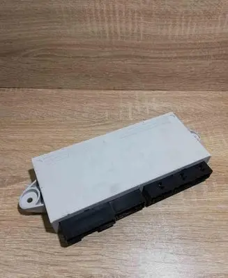 BMW 7 E65 E66 Door central lock control unit/module 6958448