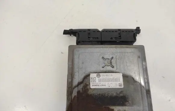 Volkswagen PASSAT B6 Engine control unit/module 03G906018 5WP45500AH