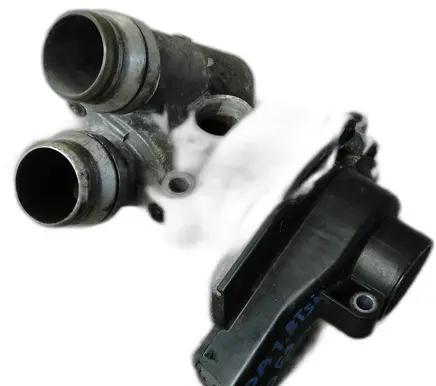 Skoda Yeti (5L) Thermostat housing 