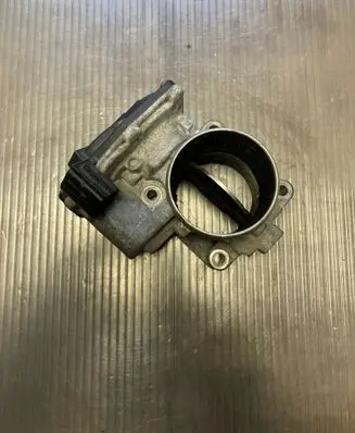Hyundai Santa Fe Throttle valve 351002F000 11E120745