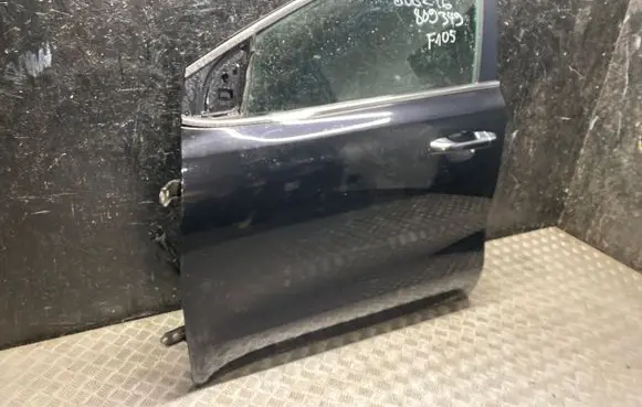 KIA Sportage Front door