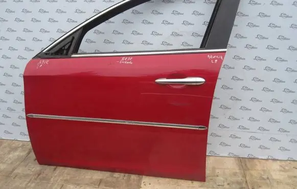 Alfa Romeo Giulietta Front door 