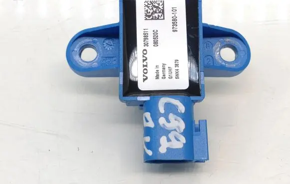 Volvo C30 Airbag deployment crash/impact sensor 30798511