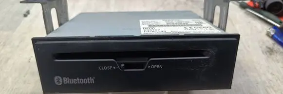 Renault Koleos I GPS navigation control unit/module 25915JY000 033709 80909598