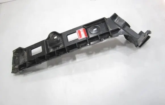 Volkswagen Caddy Rear bumper mounting bracket 2K7807394