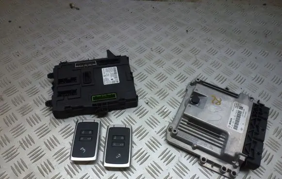 Engine ECU kit and lock set