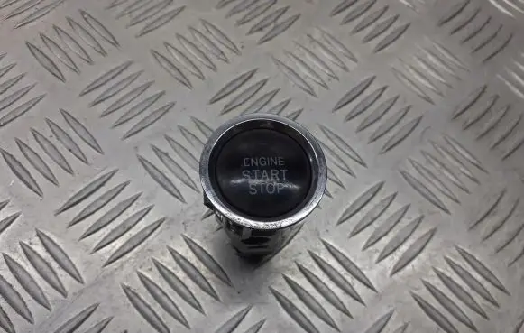 Toyota Corolla Verso E121 Engine start stop button switch 15A710