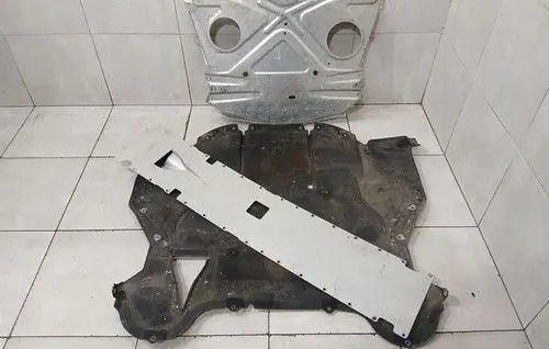 Audi R8 4S Gearbox bottom protection 4S0825102B