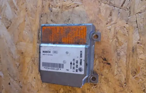 Volkswagen PASSAT B5 Airbag control unit/module 0285001173 3B0959655