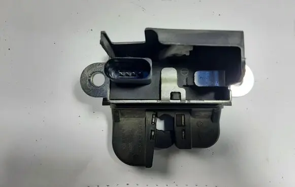 Volkswagen Polo V 6R Tailgate/trunk/boot lock/catch/latch 6R0827505B