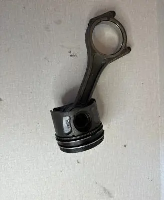 Ford Transit Piston with connecting rod H268X