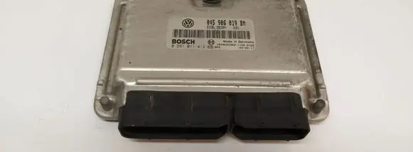 Skoda Fabia Mk1 (6Y) Engine control unit/module 045906019BM 0281011412