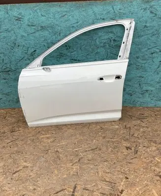 Audi A6 S6 C8 4K Front door