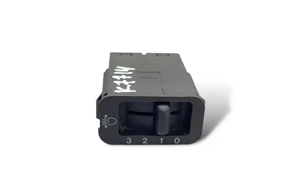 Honda Legend III KA9 Headlight level height control switch M10588