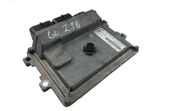 Peugeot 208 I Engine control unit/module ECU 9805895780 9800913080