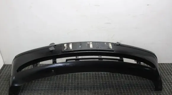 BMW 7 E65 E66 Front bumper 8223209