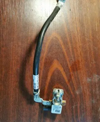 BMW 5 G30 G31 Negative earth cable (battery) 605800