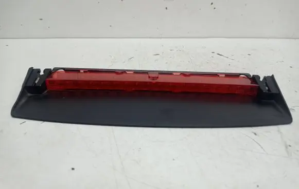 Audi A4 S4 B8 8K Third/center stoplight 8k5945097