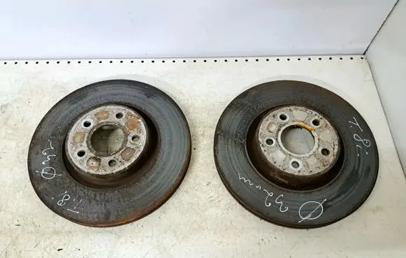 Volvo V50 Front brake disc