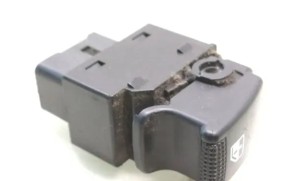 KIA Sorento Electric window control switch