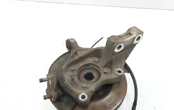 Toyota Prius (XW30) Front wheel hub spindle knuckle
