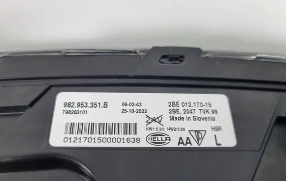 Porsche Boxster 982 Front indicator light 982953351B 2BE01217015 T98263101