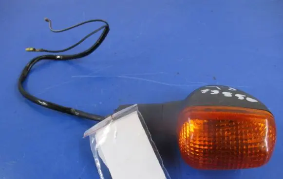 Suzuki Grand Vitara I Front indicator light
