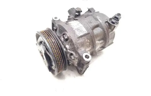 Skoda Roomster (5J) Air conditioning (A/C) compressor (pump) 5K0820803C