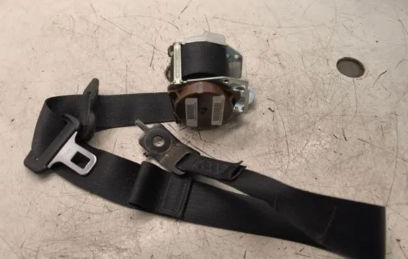 Jeep Grand Cherokee Rear seatbelt 5ME41DX9AA