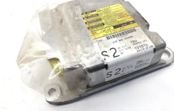 Toyota Verso-S Airbag control unit/module 891700F100