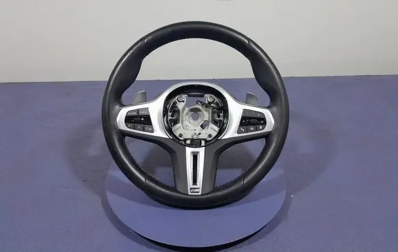 BMW X3 E83 Steering wheel