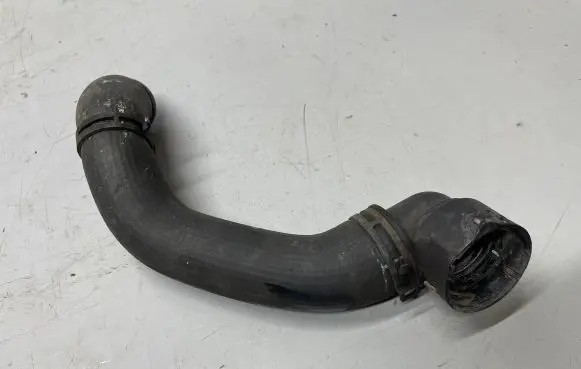 Opel Mokka Engine coolant pipe/hose 95184803