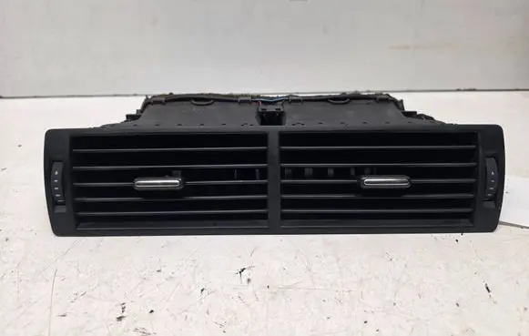 Audi A4 S4 B6 8E 8H Dash center air vent grill 8E0820951H