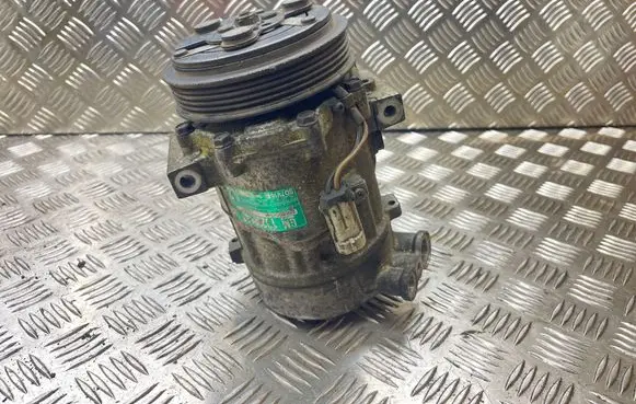 Opel Signum Air conditioning (A/C) compressor (pump) 13208187